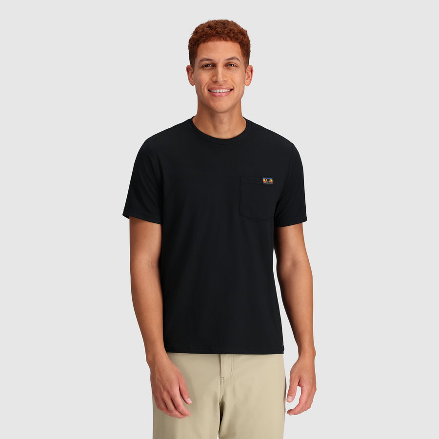 Men's Essential Pocket T-Shirt