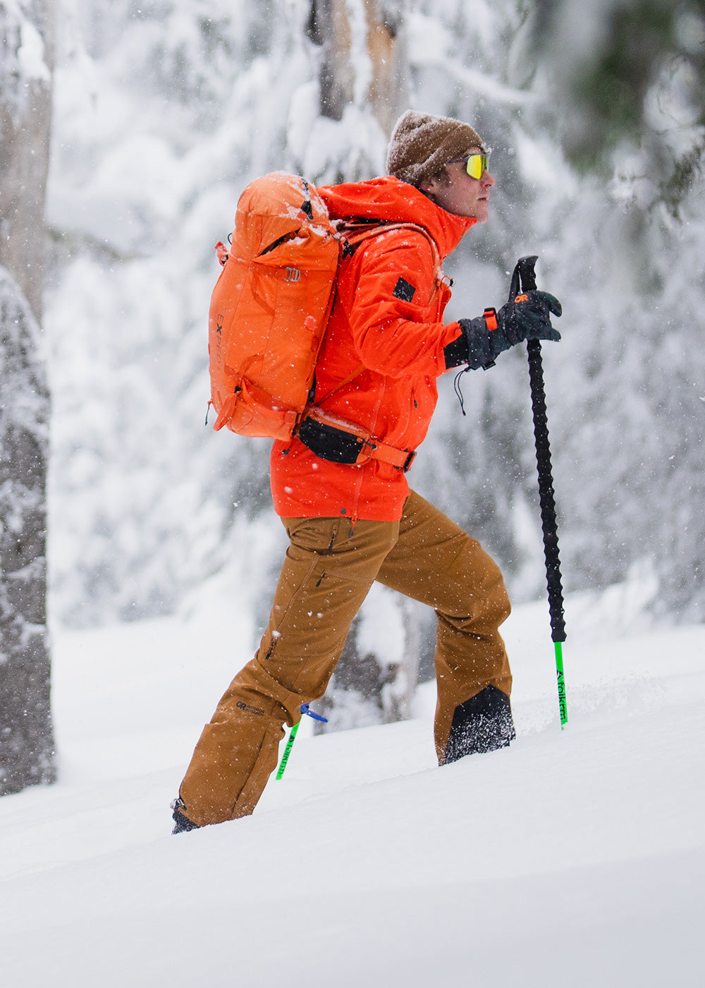 ZYZSTR Women's and Men' Snow Pants Winter Outdoor Sports Ski Bibs